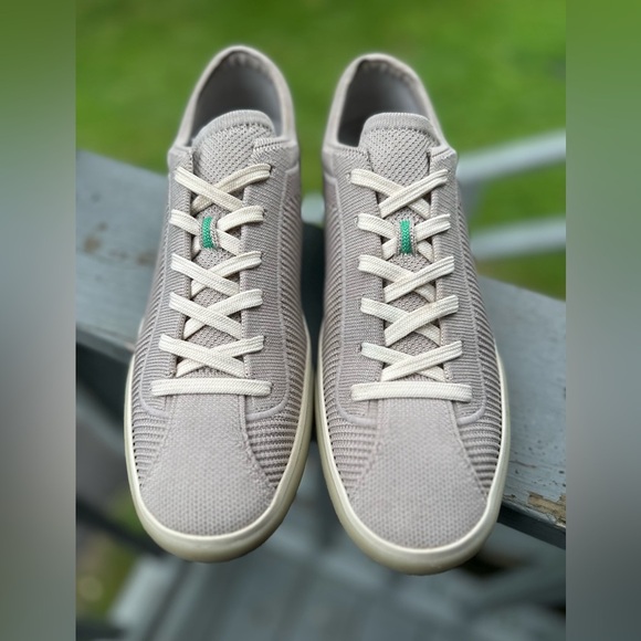 ROTHY’S Women’s 10 Light Gray Lace Up Sneaker Tennis Shoe Washable EXCELLENT! - Picture 3 of 13